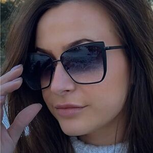 Diff Grace Sunglasses